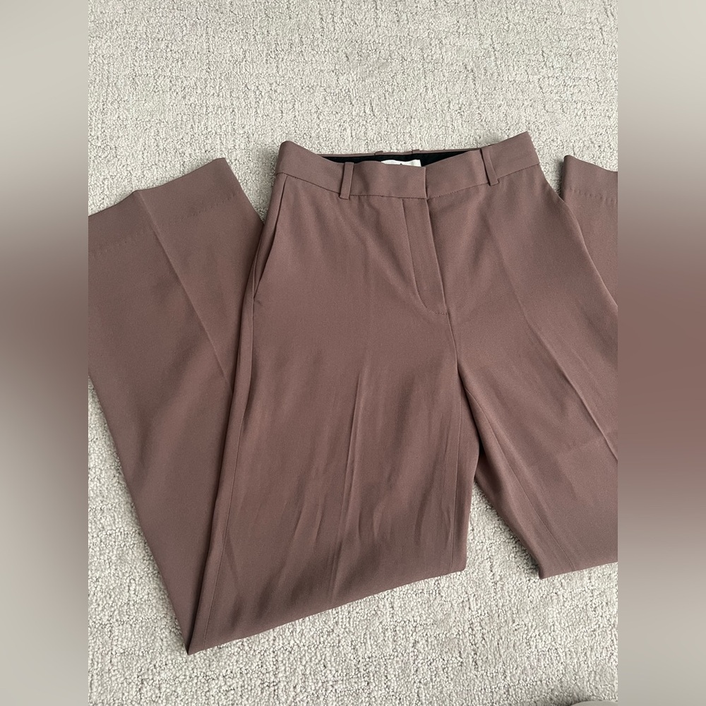 Aritzia Agency Pant Mirror crepe Deep taupe - Picture 6 of 9